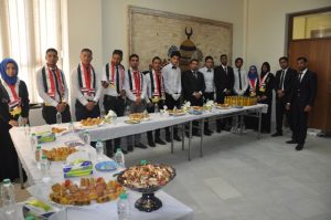 Read more about the article مشاركة طلبة كلية العلوم السياحية في لجنة  الضيافة التشريفات لمؤتمر كلية التربية للعلوم الصرفة