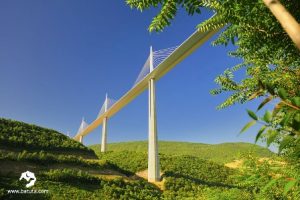 Read more about the article جسر ميلو – فرنسا