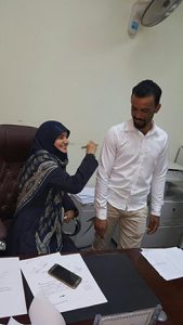 Read more about the article القميص الأبيض يتزين بتواقيع ذكرى أساتذة قسم السياحة الدينية