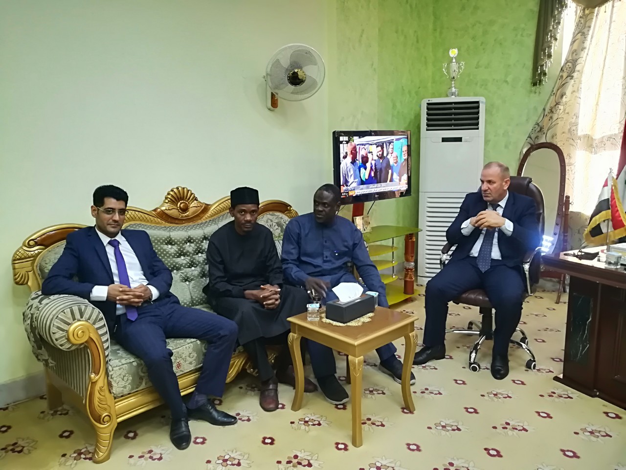 Read more about the article زيارة وفد من جامعة احمدو بللو في نيجيريا الى كلية العلوم السياحية