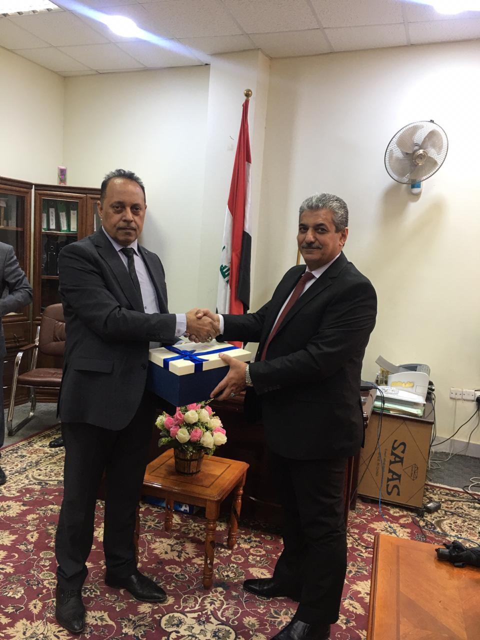 Read more about the article تكريم الاستاذ الدكتور فؤاد عبد المحسن بمناسبة حصولة على لقب الاستاذية