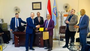 Read more about the article كلية العلوم السياحية تحتفي بالدكتور صادق كمر