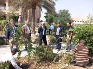 Read more about the article بمشاركة طلبتها… العلوم السياحية تطلق حملة لتشجير حدائقها