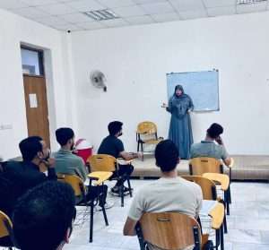 Read more about the article جامعة كربلاء تنظم دورة تدريبية عن إدارة الاجهاد والعمل تحت الضغط