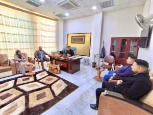 Read more about the article معاون العميد للشؤون الإدارية والمالية يعقد اجتماعًا لمراجعة إنجاز متطلبات الرواتب