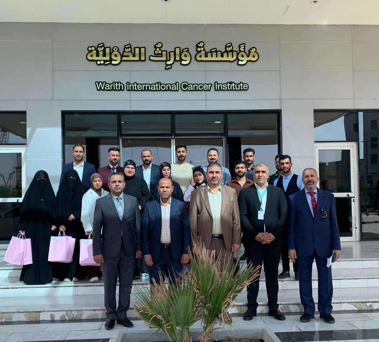 You are currently viewing قسم الدراسات الفندقية  ينفذ مبادرة لزيارة أطفال مرضى السرطان