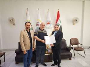 Read more about the article عميد كلية العلوم السياحية يكرّم الأستاذ المساعد أحمد عبيد عريبي لجهوده في مقررية قسم الدراسات السياحية