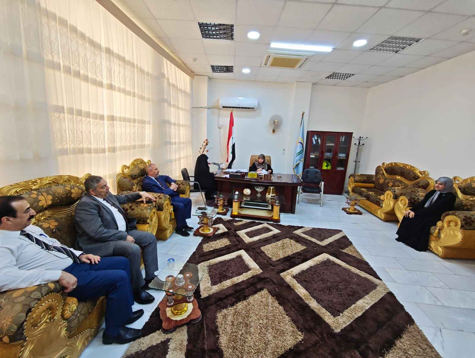 Read more about the article معاون العميد للشؤون العلمية تتابع مقابلات الطلبة المتقدمين إلى كلية العلوم السياحية