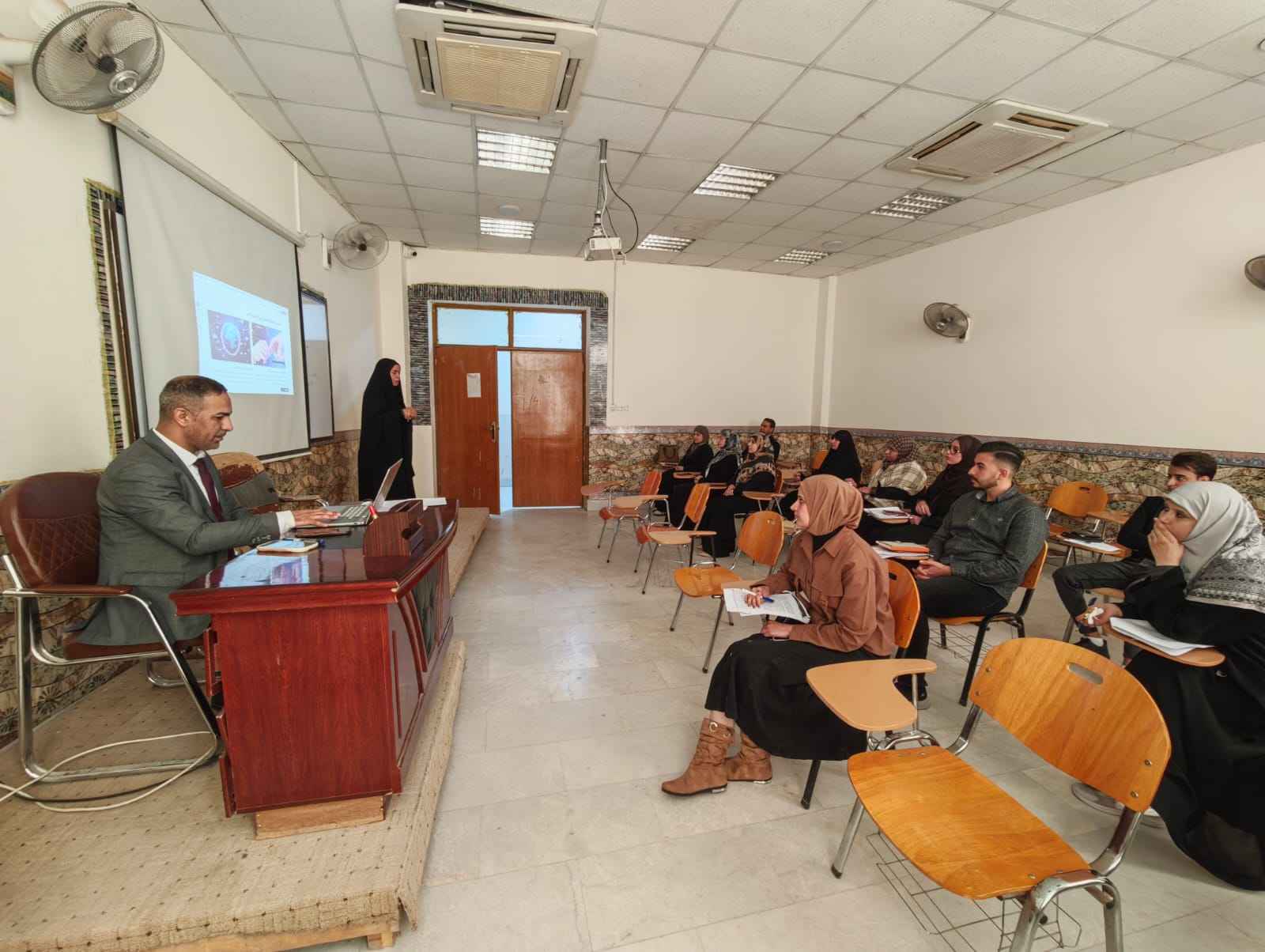 Read more about the article : “الحماية الفكرية المتقدمة: استراتيجيات صون الابتكار ومواجهة القرصنة في العصر الرقمي”