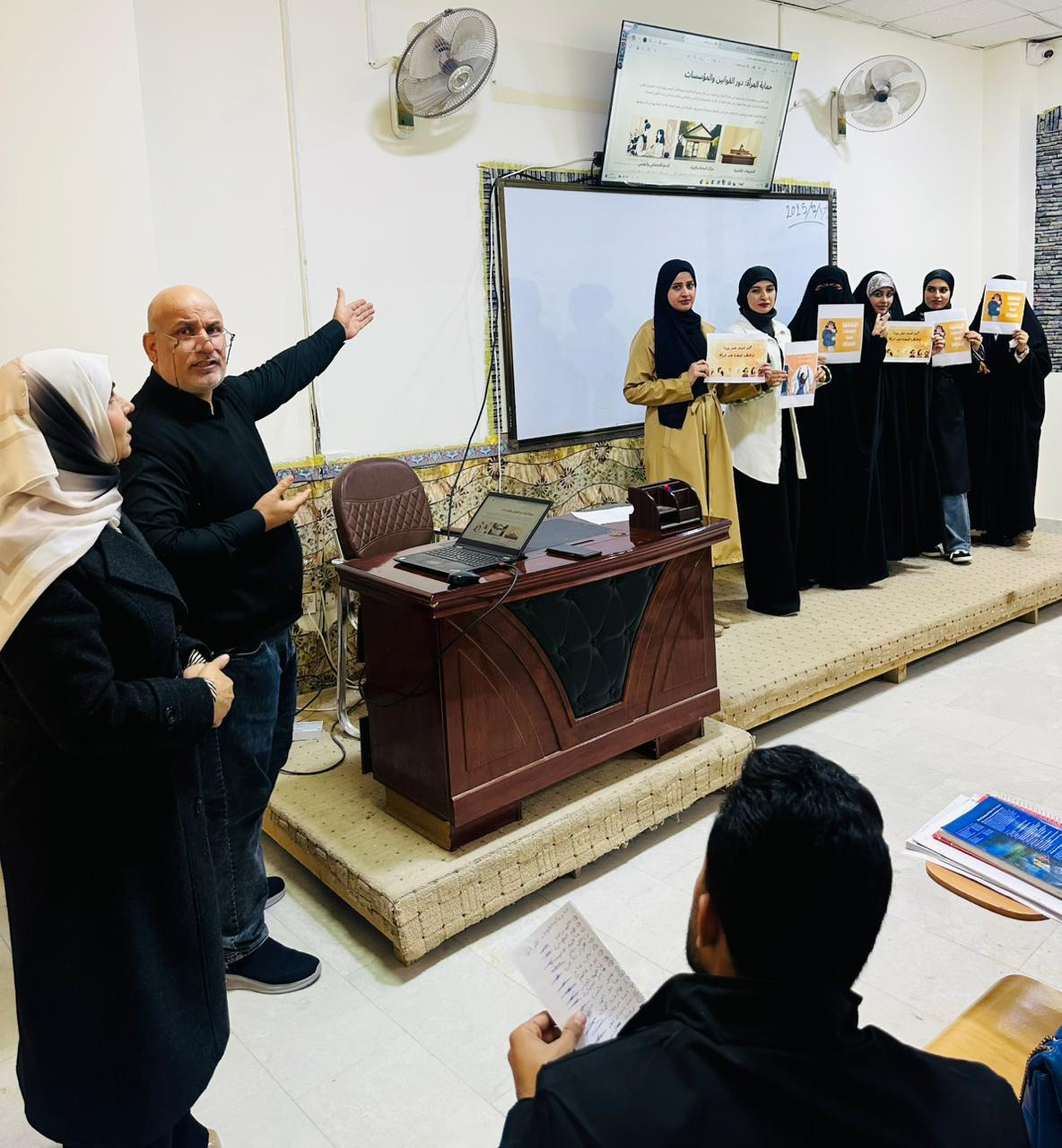 Read more about the article جامعة كربلاء تنظّم ندوة توعوية بعنوان “صوت المرأة أقوى: نحو بيئة خالية من العنف”